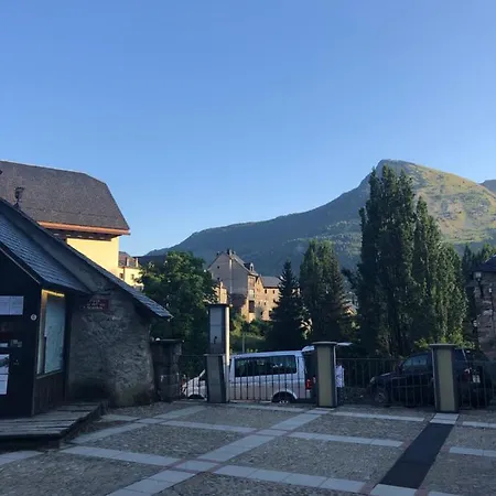 Centrico, Destino Sallent de Gállego